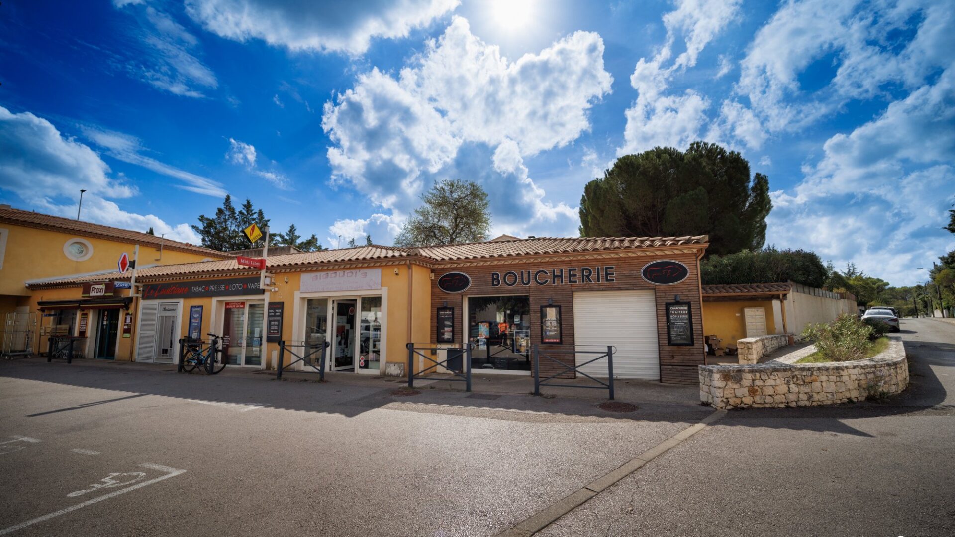 Commerces à Poulx