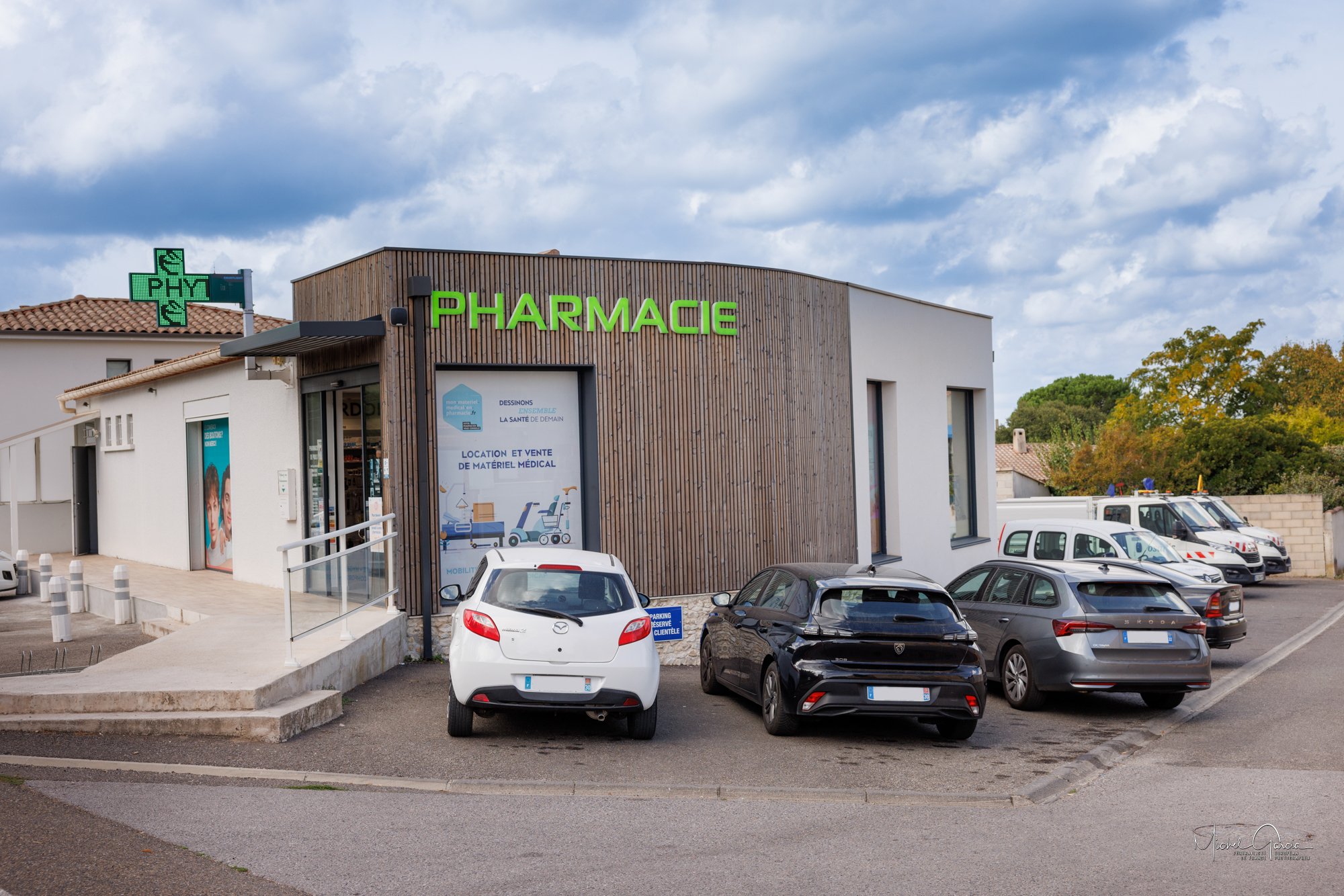 Pharmacie à Poulx
