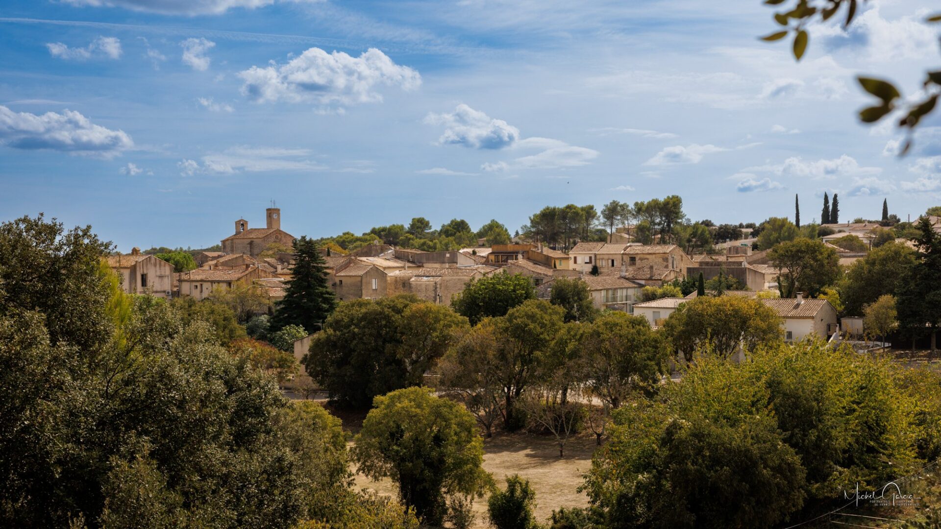 Le village à Poulx